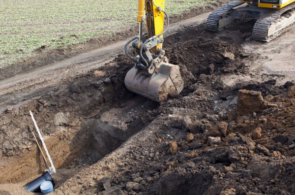 Backhoe Trenching in Navarre
